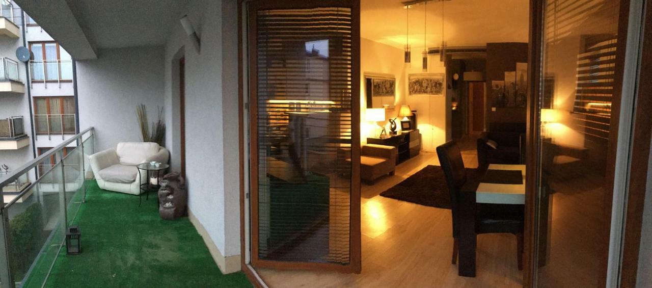 Warsaw King Size Apartment Bagian luar foto