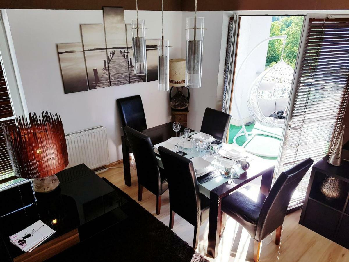 Warsaw King Size Apartment Bagian luar foto